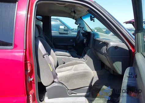 2005 Chevrolet Silverado 2500Hd Ls z USA, uszkodzony, nr VIN 1GCHK23275F812986